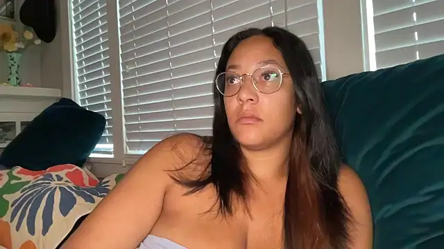 dreamyriri online show from 04/05/26, 02:03