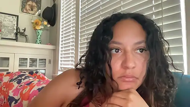 dreamyriri online show from 05/06/26, 05:18