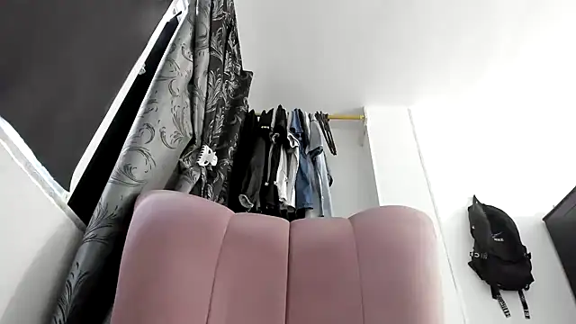 natalia hottman online show from 10/09/25, 04:05