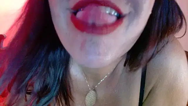 Linda1975 online show from 01/14/26, 11:20