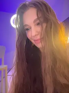 Snapshot of Emma_Catt chatting on 12/22/24, 06:48 Emma Catt online show from 12/22/24, 06:48