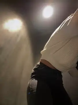 Snapshot of Emma_Catt chatting on 03/01/25, 07:19 Emma Catt online show from 03/01/25, 07:19