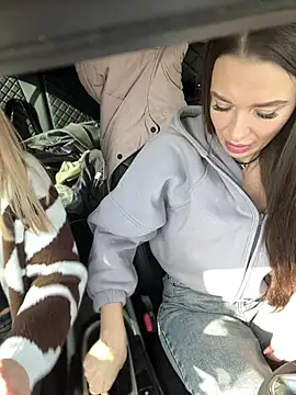 Snapshot of Emma_Catt chatting on 04/15/26, 03:24 Emma Catt online show from 04/15/26, 03:24