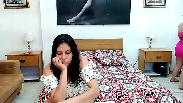 MaloryAndLuna online show from 02/23/26, 12:02