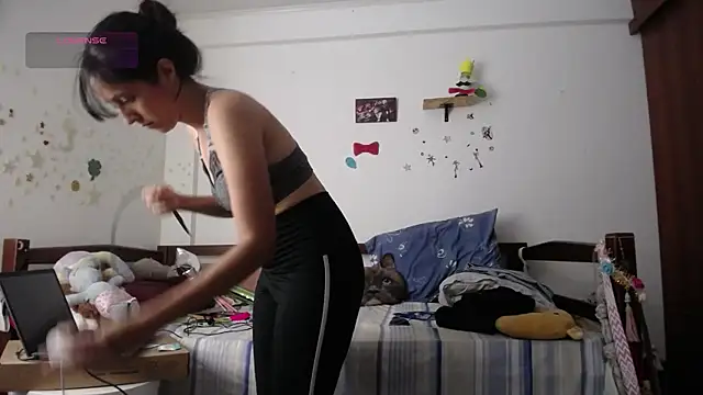 Moon lunita online show from 09/16/25, 03:35