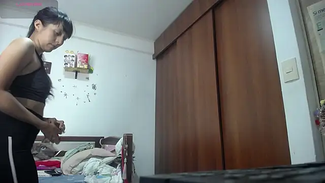 Moon lunita online show from 11/11/25, 11:38