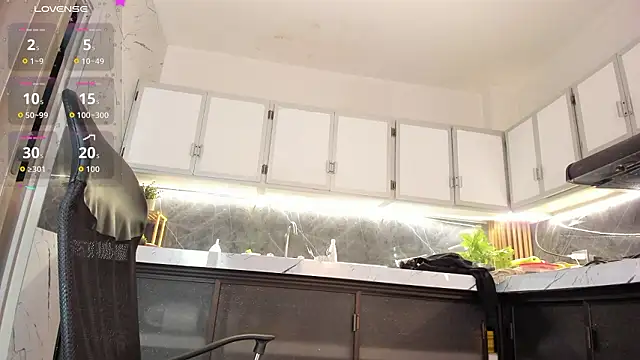 Snapshot of nicol_snow chatting on 03/16/26, 07:18 nicol snow online show from 03/16/26, 07:18