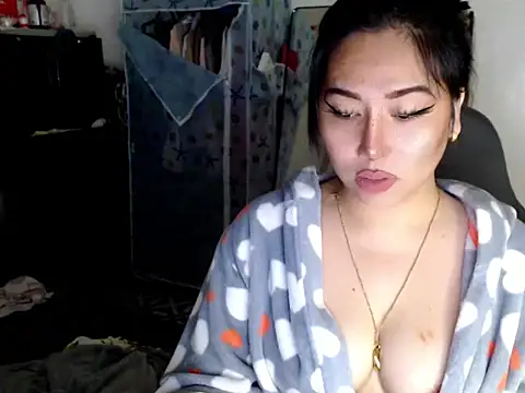 urqueendominant online show from 09/19/25, 03:30