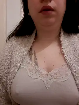 Snapshot of Tinka-Bella-Privat chatting on 04/20/26, 04:15 Tinka-Bella-Privat online show from 04/20/26, 04:15