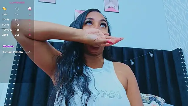 colombiamommy online show from 09/15/25, 01:00