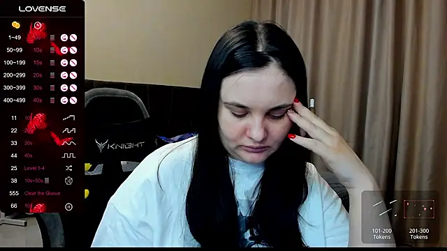 Snapshot of AlanaBrox chatting on 01/13/26, 04:12 AlanaBrox online show from 01/13/26, 04:12