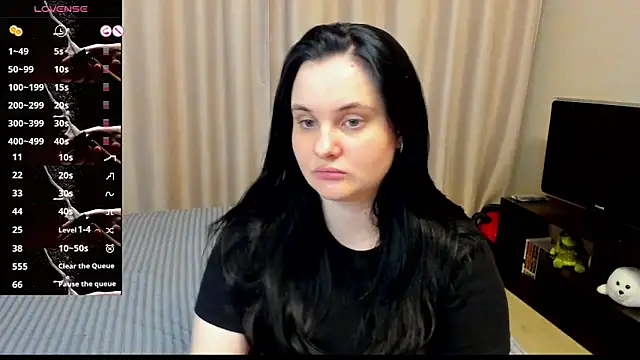 Snapshot of AlanaBrox chatting on 04/11/26, 07:40 AlanaBrox online show from 04/11/26, 07:40