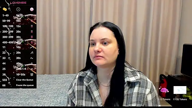 Snapshot of AlanaBrox chatting on 04/30/26, 01:45 AlanaBrox online show from 04/30/26, 01:45