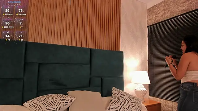 Kareena chopra online show from 10/20/25, 12:38