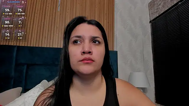 Kareena chopra online show from 02/17/26, 12:12