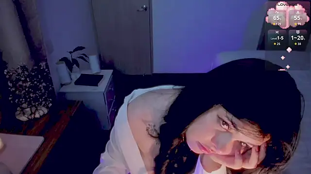 Alyaa s online show from 04/05/26, 09:17