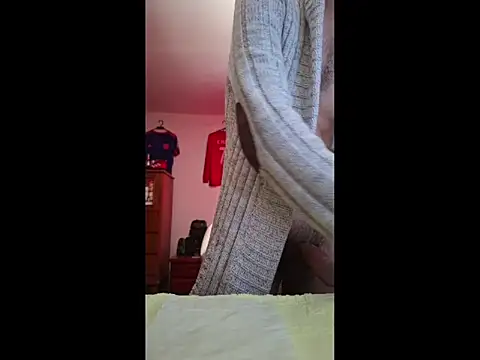 Snapshot of ALBEIROFOOTBALL1992 chatting on 04/20/26, 04:43 ALBEIROFOOTBALL1992 online show from 04/20/26, 04:43