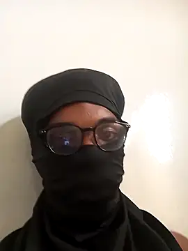 Snapshot of Smith23q123 chatting on 03/03/26, 03:40 Smith23q123 online show from 03/03/26, 03:40