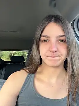 DoriDeluxe66 online show from 11/10/25, 09:30