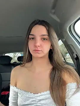 DoriDeluxe66 online show from 11/23/25, 09:20