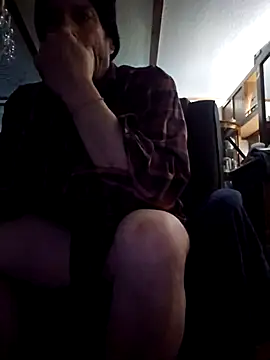 Snapshot of chosen923 chatting on 01/11/26, 12:26 chosen923 online show from 01/11/26, 12:26