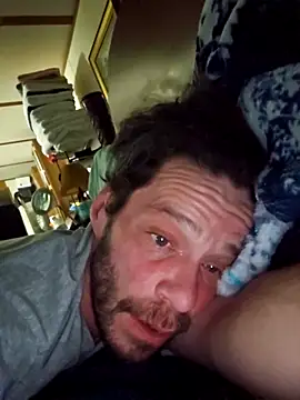 Snapshot of chosen923 chatting on 02/03/26, 04:21 chosen923 online show from 02/03/26, 04:21