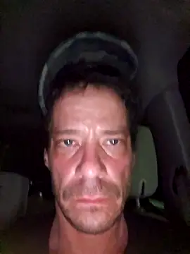 Snapshot of chosen923 chatting on 04/04/26, 04:11 chosen923 online show from 04/04/26, 04:11