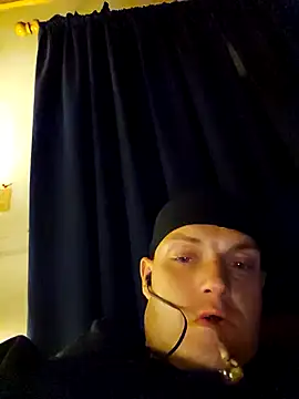 Snapshot of Sitka_86 chatting on 01/05/25, 04:25 Sitka 86 online show from 01/05/25, 04:25