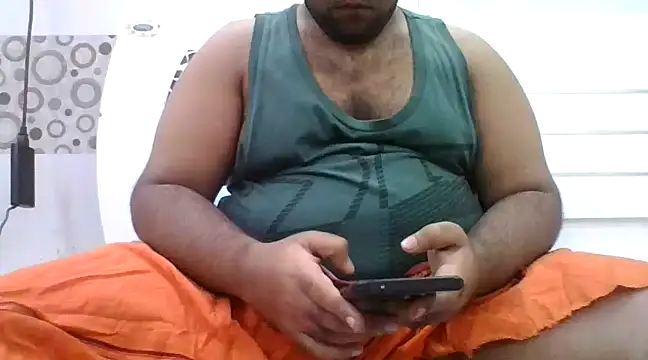 Snapshot of chubby_exhibitionist chatting on 01/25/25, 07:18 chubby exhibitionist online show from 01/25/25, 07:18