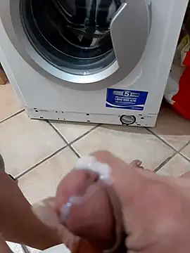 Snapshot of 74bob chatting on 03/11/25, 04:21 74bob online show from 03/11/25, 04:21