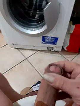 Snapshot of 74bob chatting on 03/13/25, 04:34 74bob online show from 03/13/25, 04:34