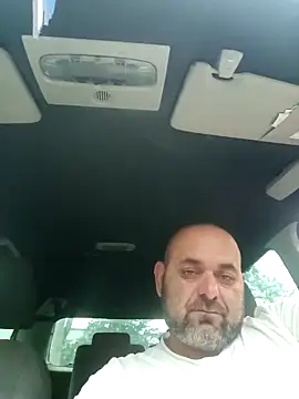 Snapshot of Czarny1104 chatting on 09/15/25, 05:40 Czarny1104 online show from 09/15/25, 05:40