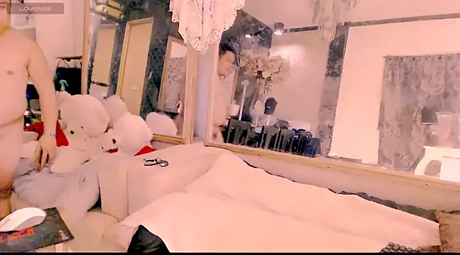 Snapshot of Hardking_69 chatting on 03/08/25, 08:00 Hardking 69 online show from 03/08/25, 08:00