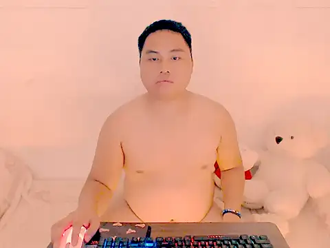 Snapshot of Hardking_69 chatting on 09/24/25, 02:42 Hardking 69 online show from 09/24/25, 02:42