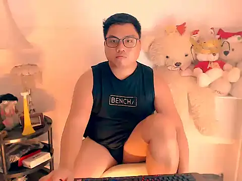 Snapshot of Hardking_69 chatting on 11/13/25, 03:16 Hardking 69 online show from 11/13/25, 03:16