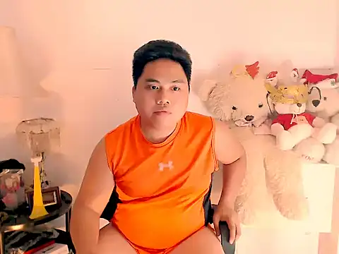 Snapshot of Hardking_69 chatting on 11/17/25, 04:46 Hardking 69 online show from 11/17/25, 04:46