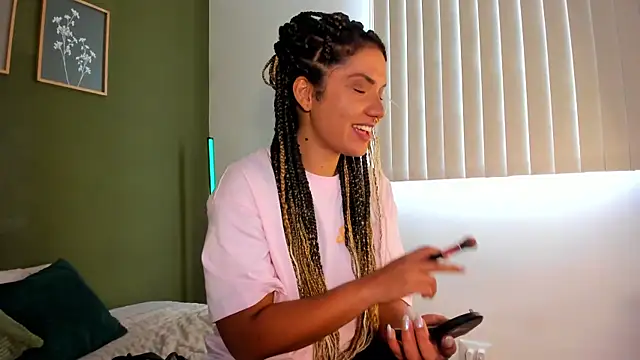 karlye 5 online show from 03/24/26, 03:39