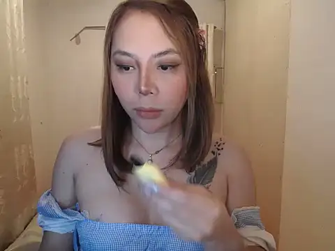 Snapshot of TIKOLGIRL chatting on 02/20/26, 05:48 TIKOLGIRL online show from 02/20/26, 05:48