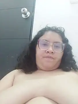 Snapshot of johannasexy97 chatting on 01/18/25, 03:38 johannasexy97 online show from 01/18/25, 03:38