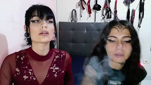 Snapshot of _onthary_6 chatting on 01/05/25, 03:32  onthary 6 online show from 01/05/25, 03:32