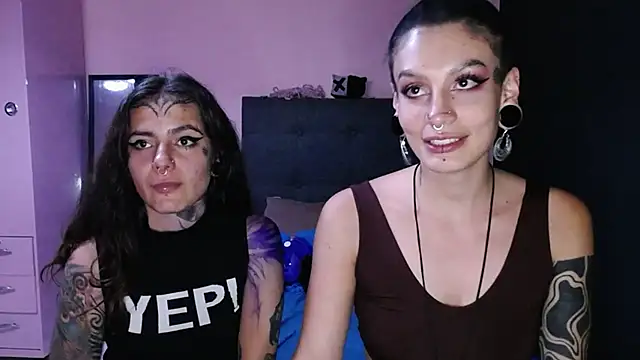 Snapshot of _onthary_6 chatting on 03/23/25, 03:21  onthary 6 online show from 03/23/25, 03:21