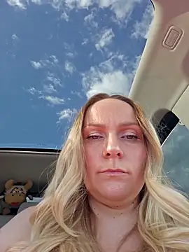 Bondgirl 013 online show from 10/30/25, 10:38