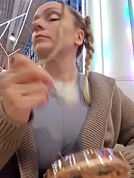 Bondgirl 013 online show from 12/21/25, 01:51