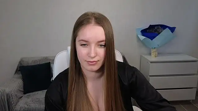 EvaMaddison online show from 01/02/25, 10:48