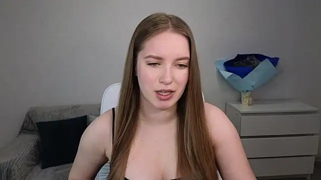 EvaMaddison online show from 01/09/25, 06:27