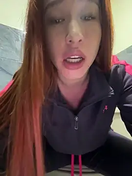 Snapshot of roouse chatting on 12/27/24, 09:32 roouse online show from 12/27/24, 09:32