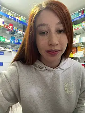 Snapshot of roouse chatting on 02/16/25, 10:10 roouse online show from 02/16/25, 10:10