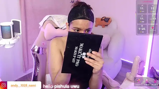 Nami usagi online show from 10/22/25, 03:23