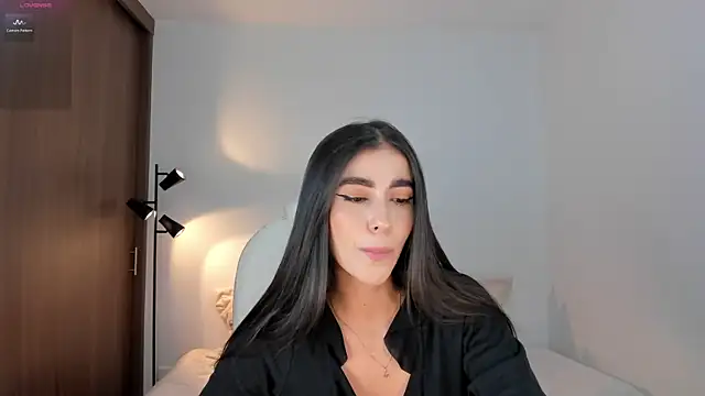 Snapshot of RebeccaBaxter chatting on 03/31/26, 09:59 RebeccaBaxter online show from 03/31/26, 09:59