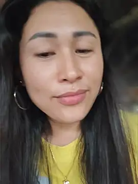 M e c e l online show from 03/25/26, 09:15